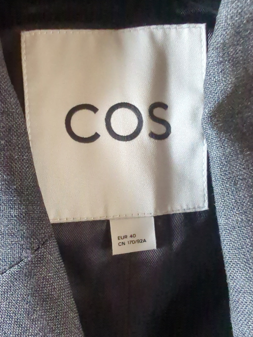 Cos komplektas – vilnos svarkas ir midi sijonas