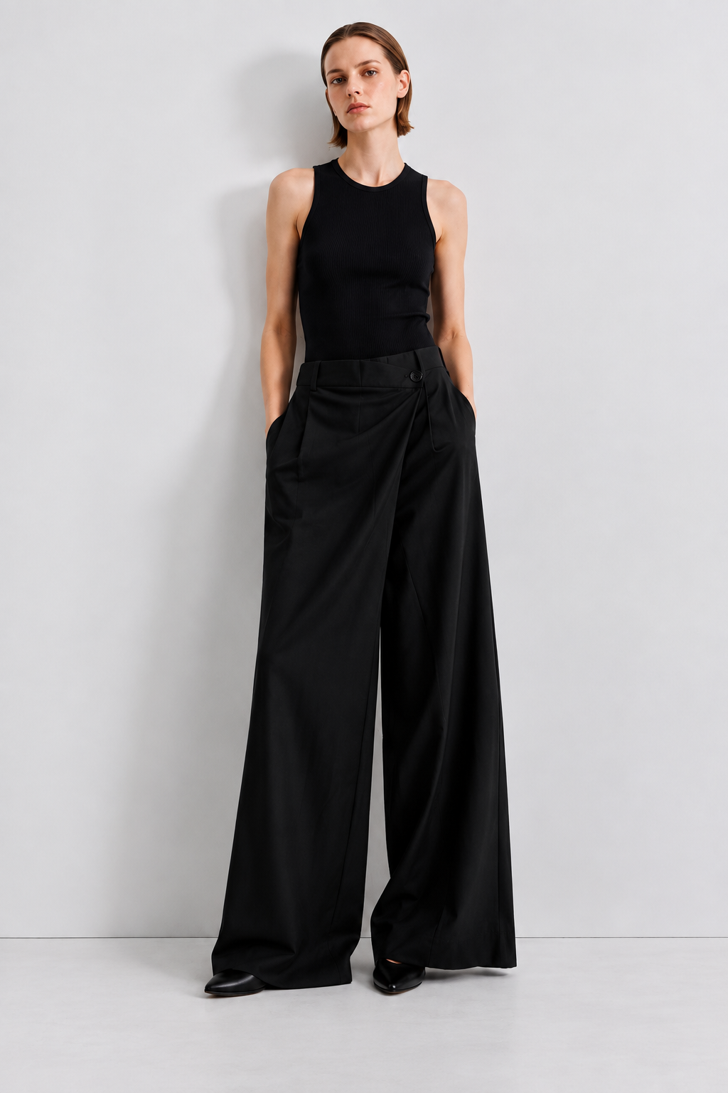 COS vilnos kelnės – juoda, dydis 34 (XS/S)