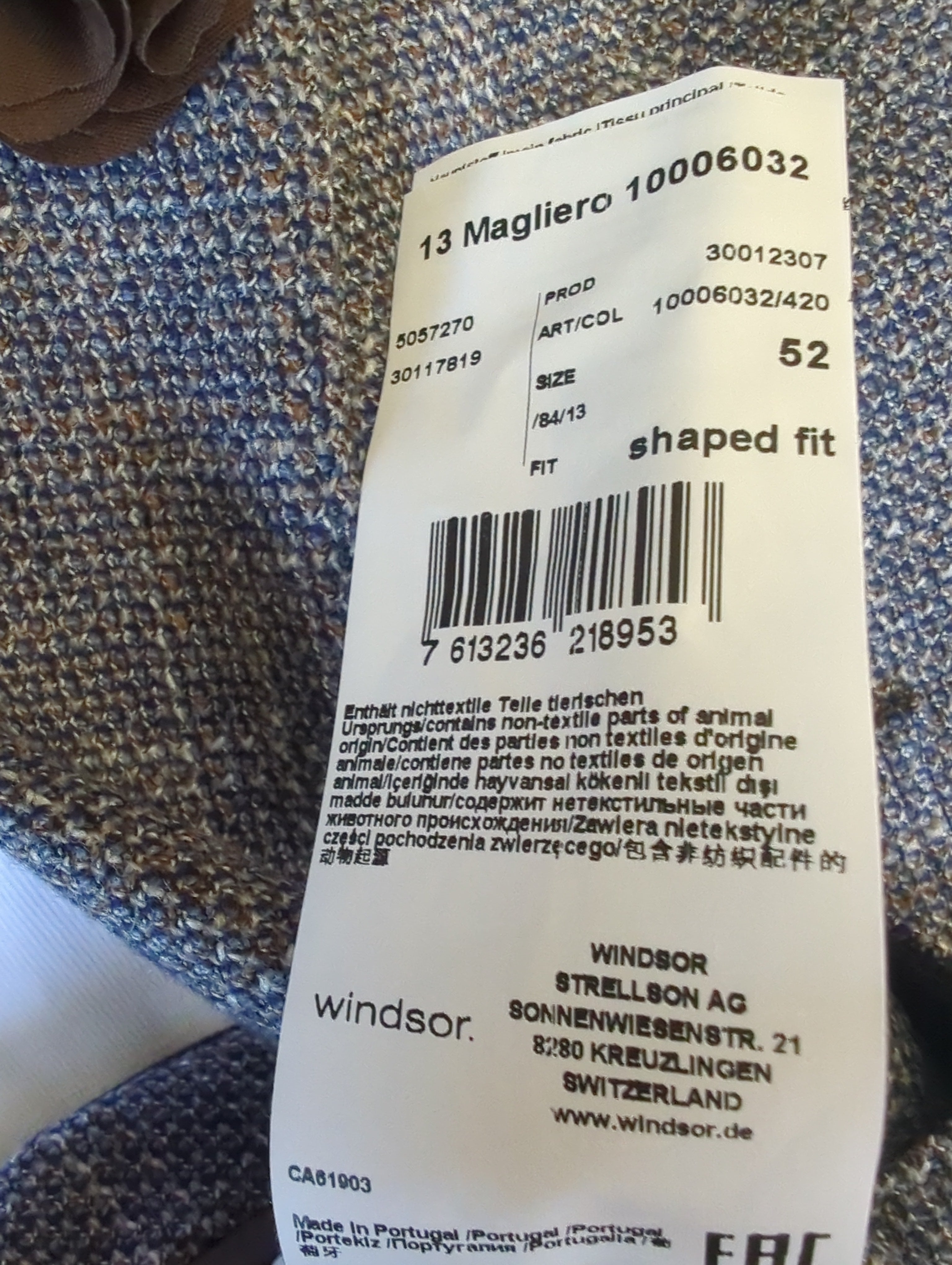 Windsor švarkas – prabangus, aukštos kokybės audinio, pusinis pamušalas